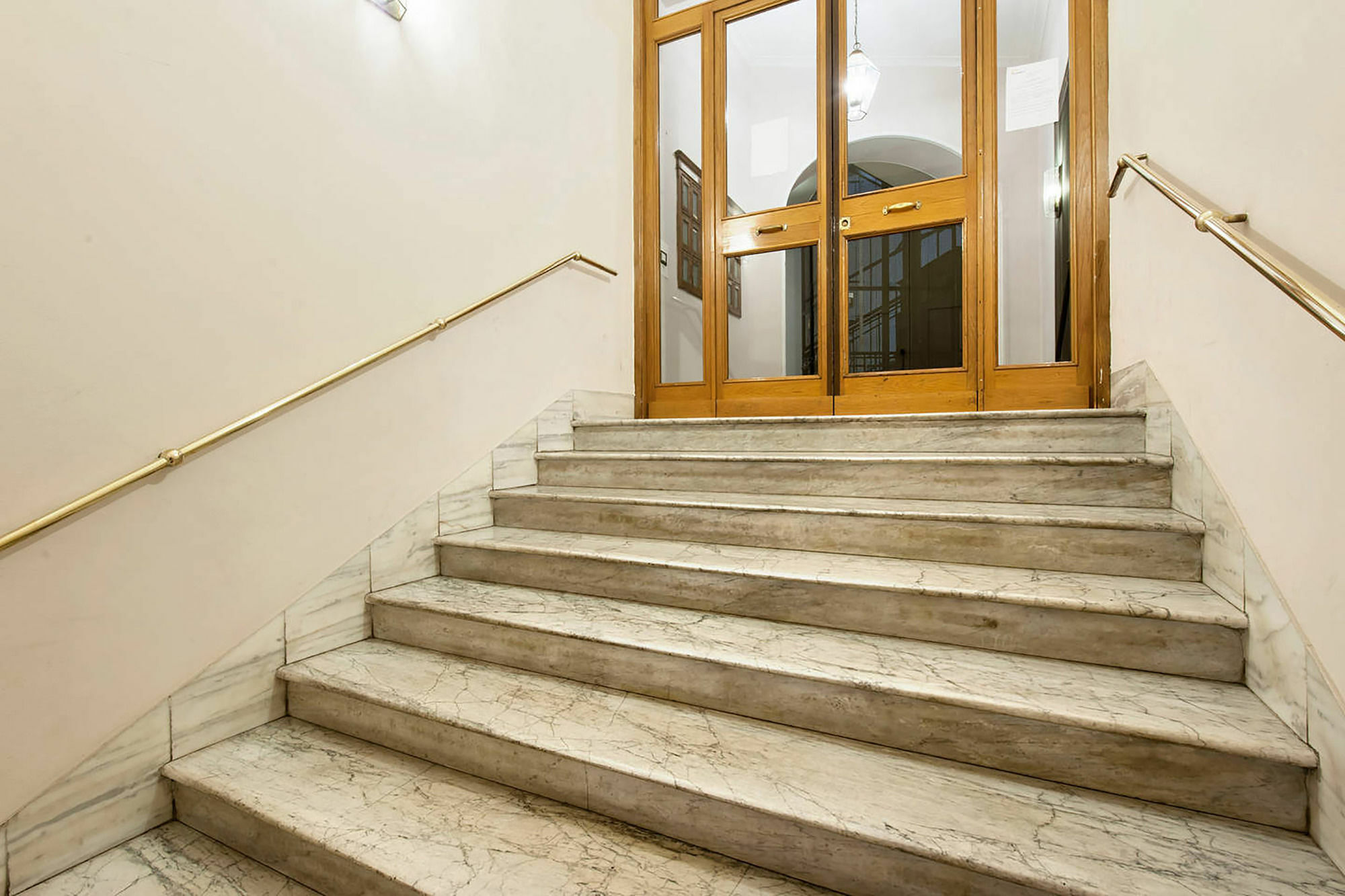 Hosting Flats Guesthouse Roma Exterior foto