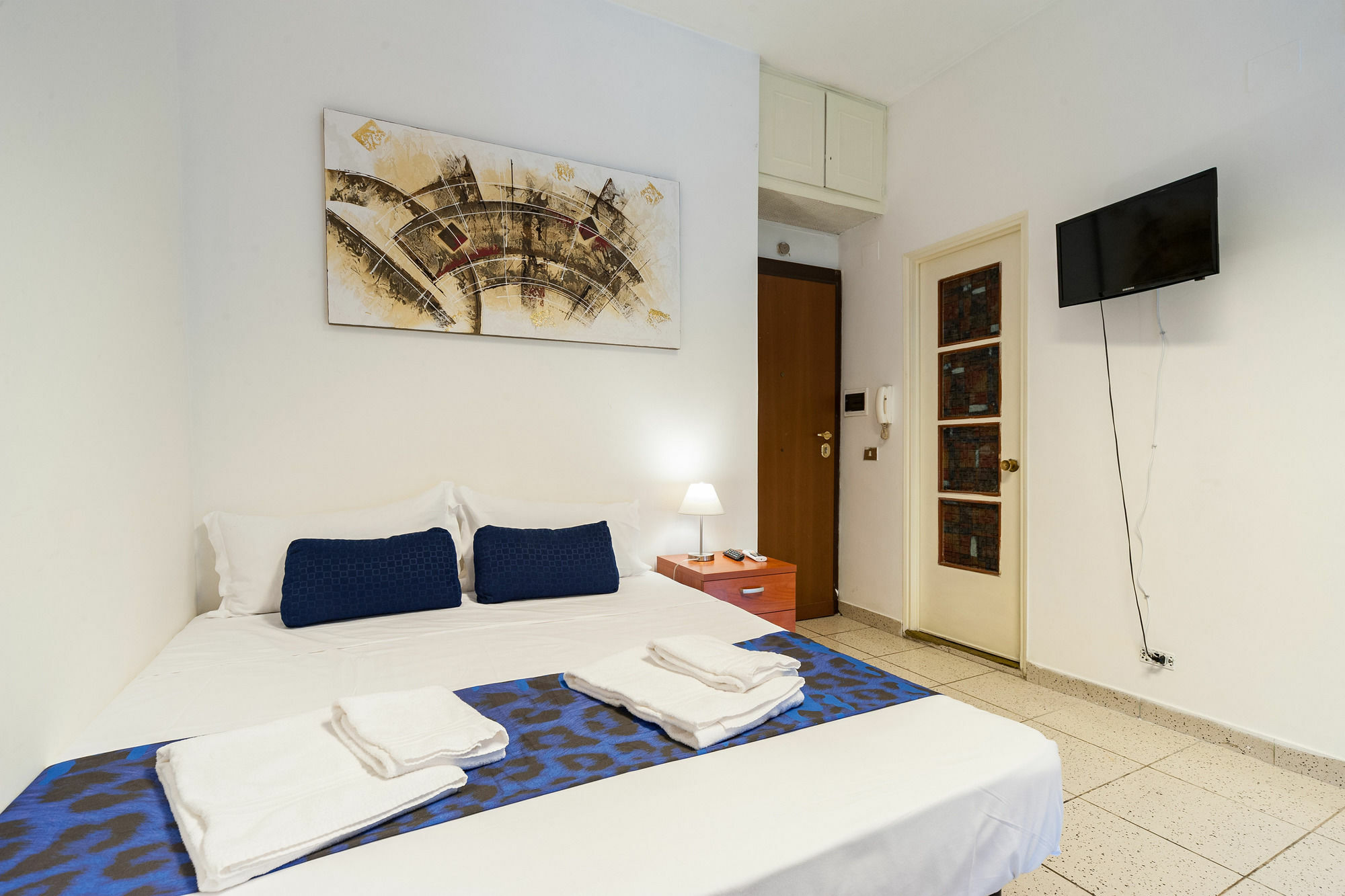 Hosting Flats Guesthouse Roma Exterior foto