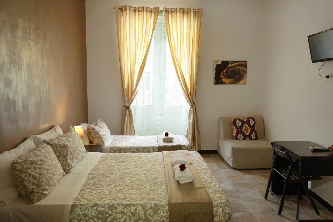 Hosting Flats Guesthouse Roma Exterior foto